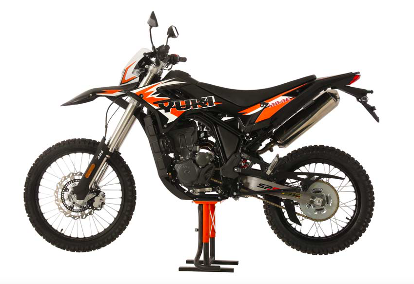 YUKI 125i SE - ČERNÁ